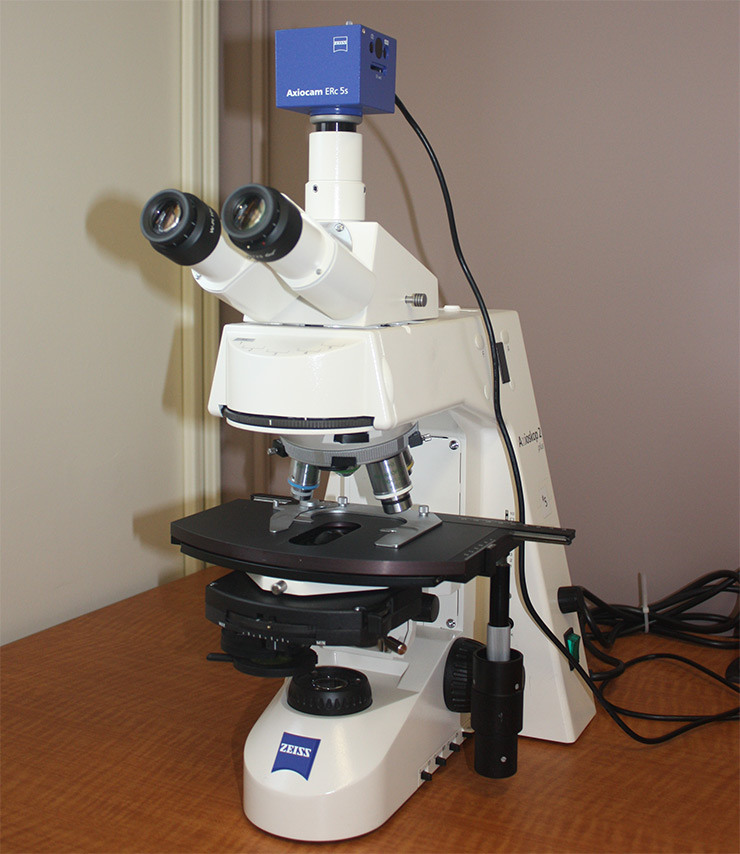 Microscope avec caméra digitale